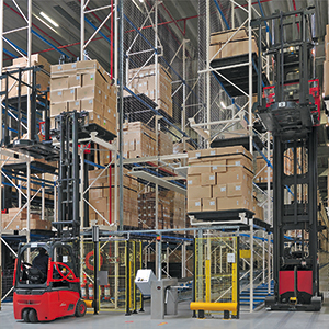 Linde trucks in aisles in a warehouse